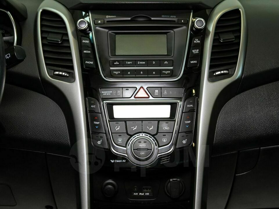 Hyundai i30, 2 поколение, фото №13