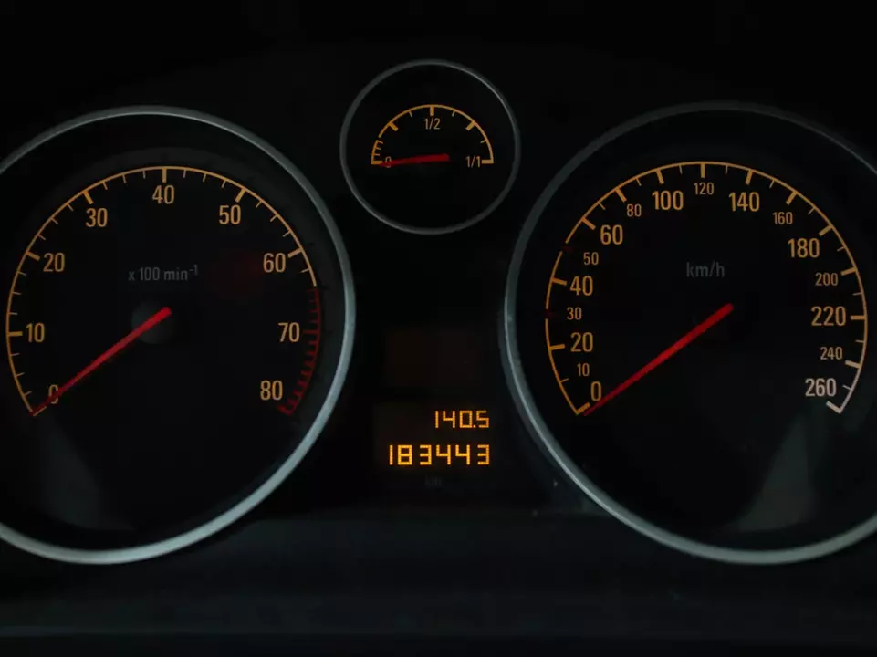 Opel Zafira, фото №11