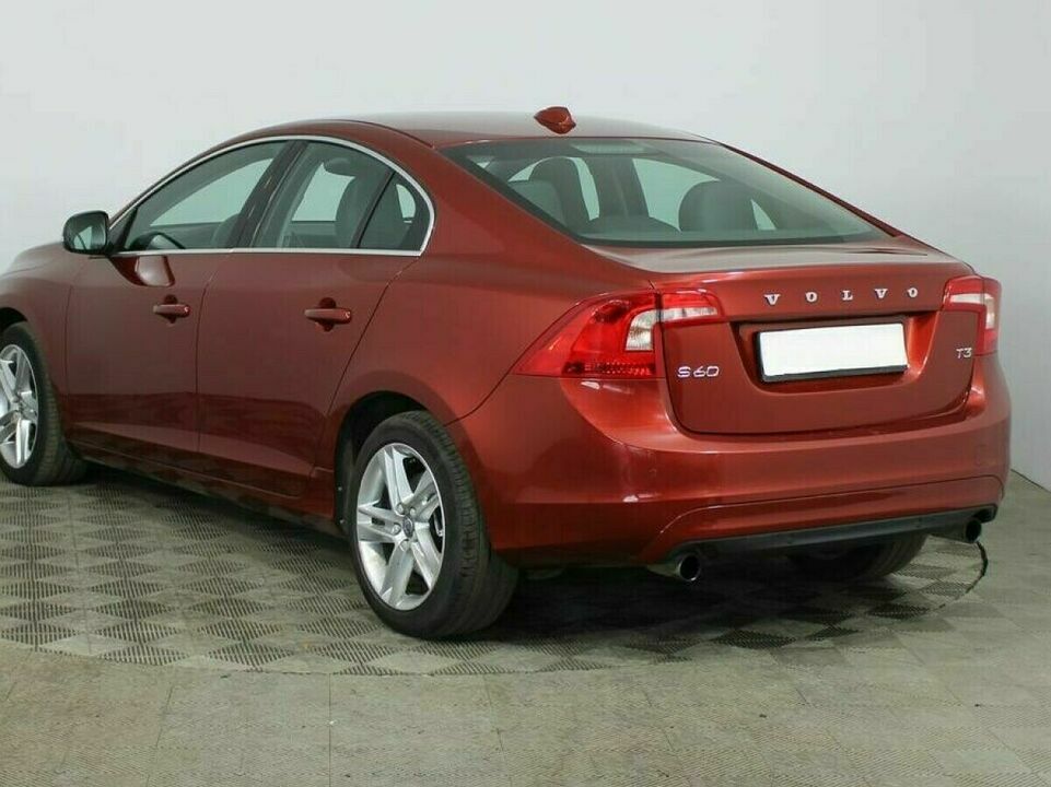 Volvo S60 II Рестайлинг, фото №4