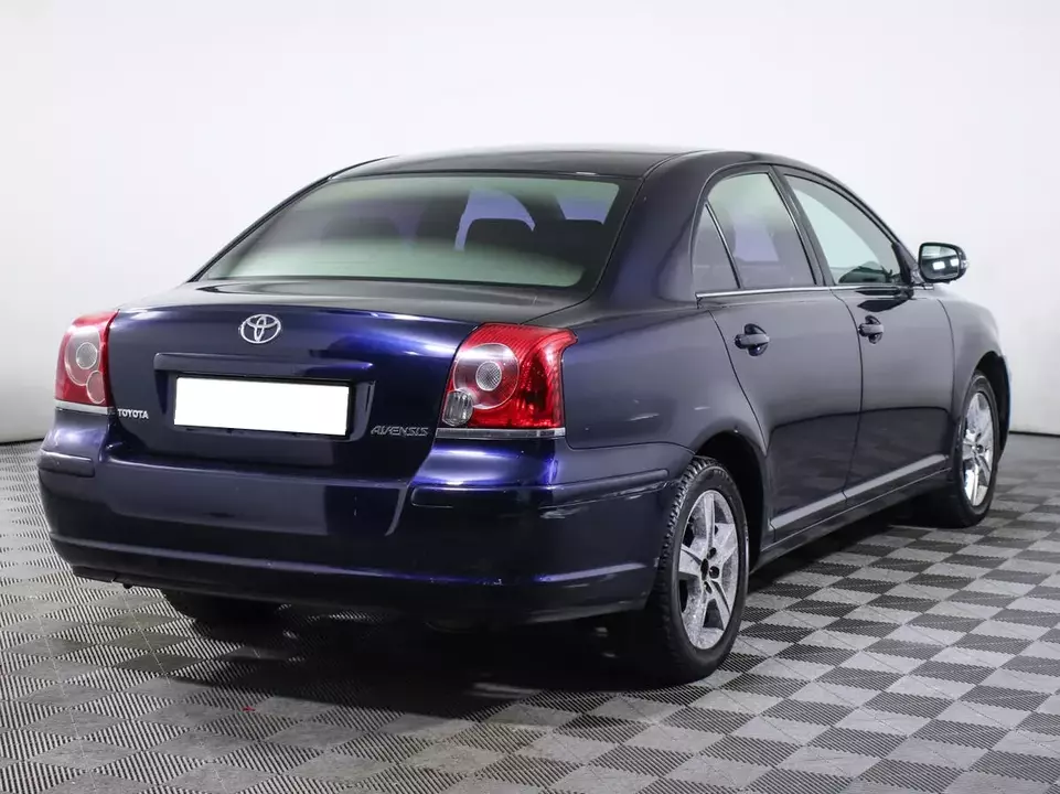 Toyota Avensis, фото №5