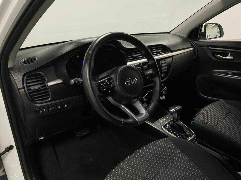 Kia rio x (x-line) акпп 2018 с пробегом 87 454 км, фото №4