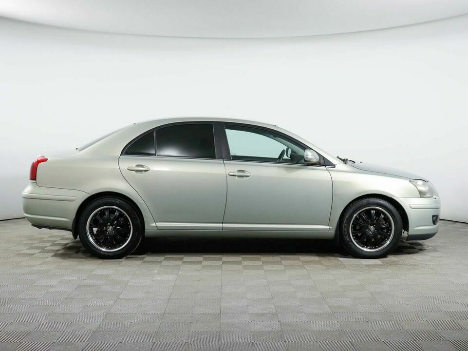 Toyota Avensis, фото №3