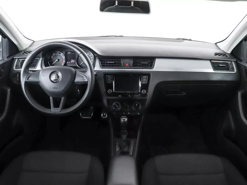 Skoda Rapid, фото №11