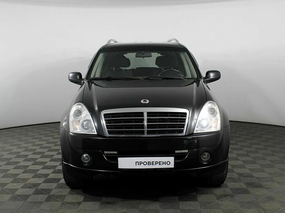SsangYong Rexton, фото №2