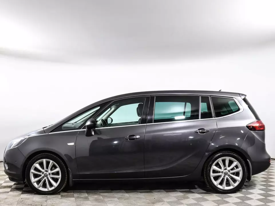 Opel Zafira, фото №8