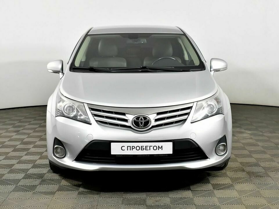 Toyota Avensis, фото №2
