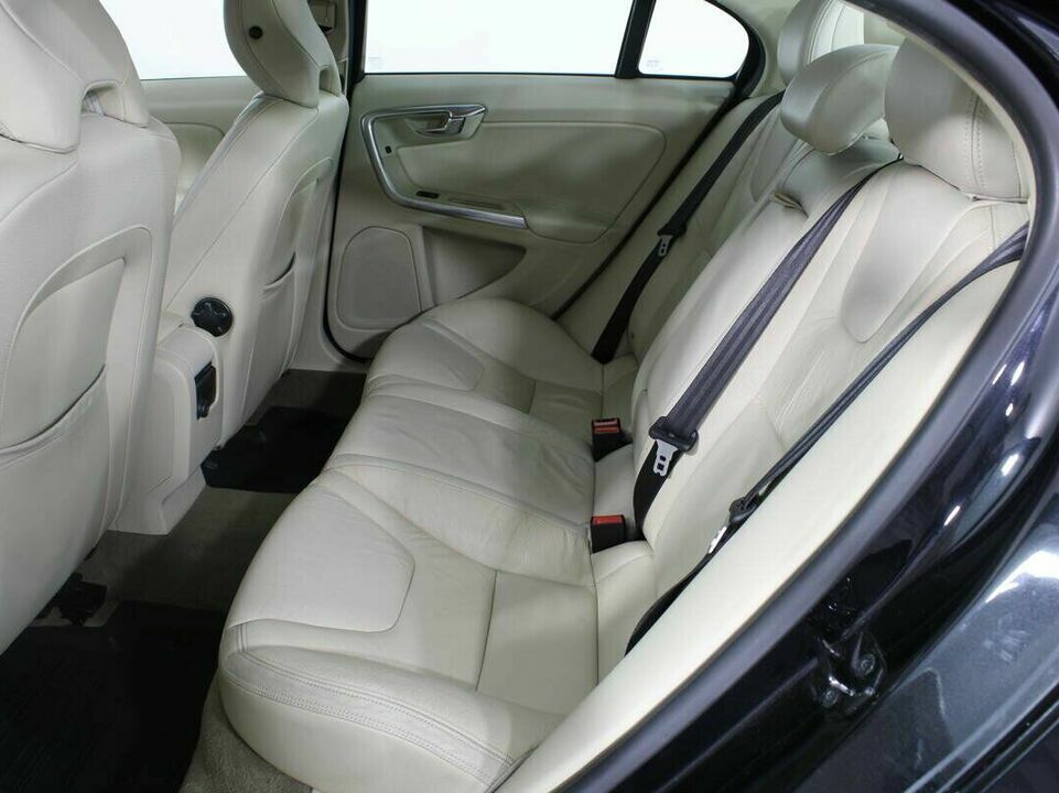 Volvo S60 II, фото №6