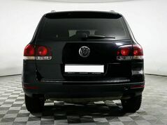 Volkswagen Touareg I Рестайлинг, фото №3