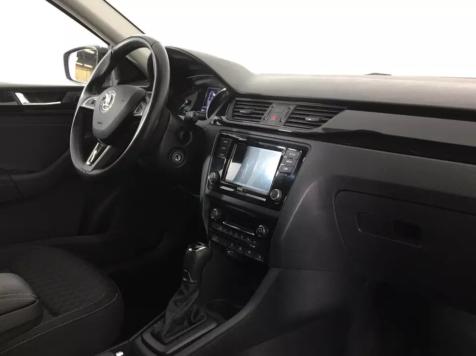 Skoda Rapid, фото №9