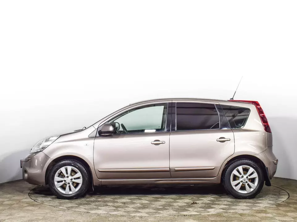 Nissan Note, фото №8