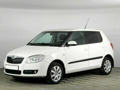 Skoda Fabia 1.6 Автомат, фото №1