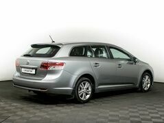 Toyota Avensis, фото №4