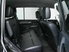 Mitsubishi Pajero IV Рестайлинг 1, фото №10