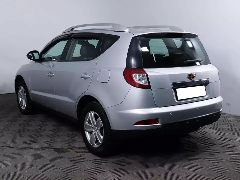 Geely Emgrand X7, фото №2