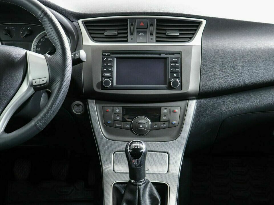 Nissan Tiida II, фото №8