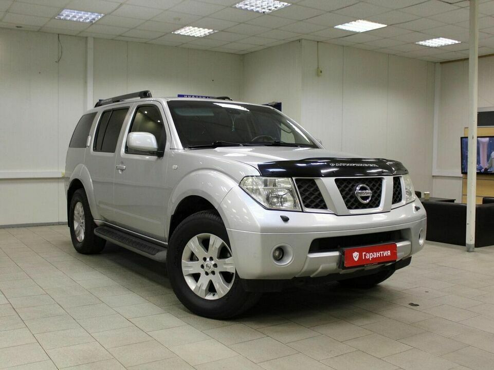 Nissan Pathfinder III, фото №3