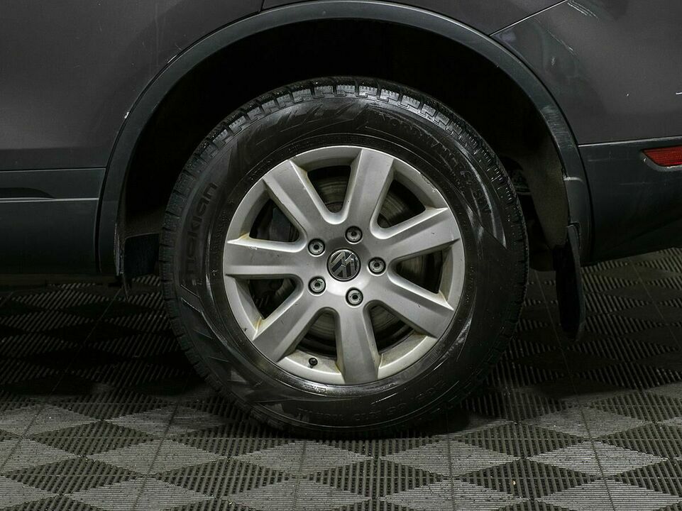 Volkswagen Touareg, фото №13