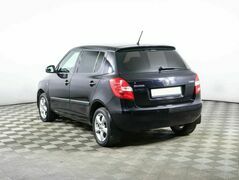 Skoda Fabia II Рестайлинг, фото №3