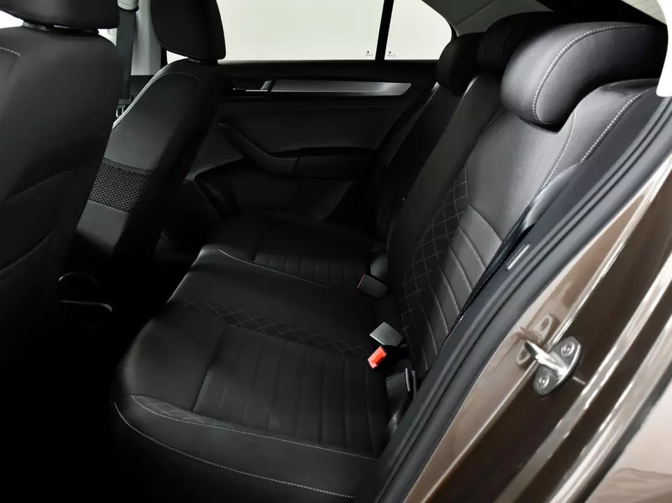 Skoda Rapid, фото №12