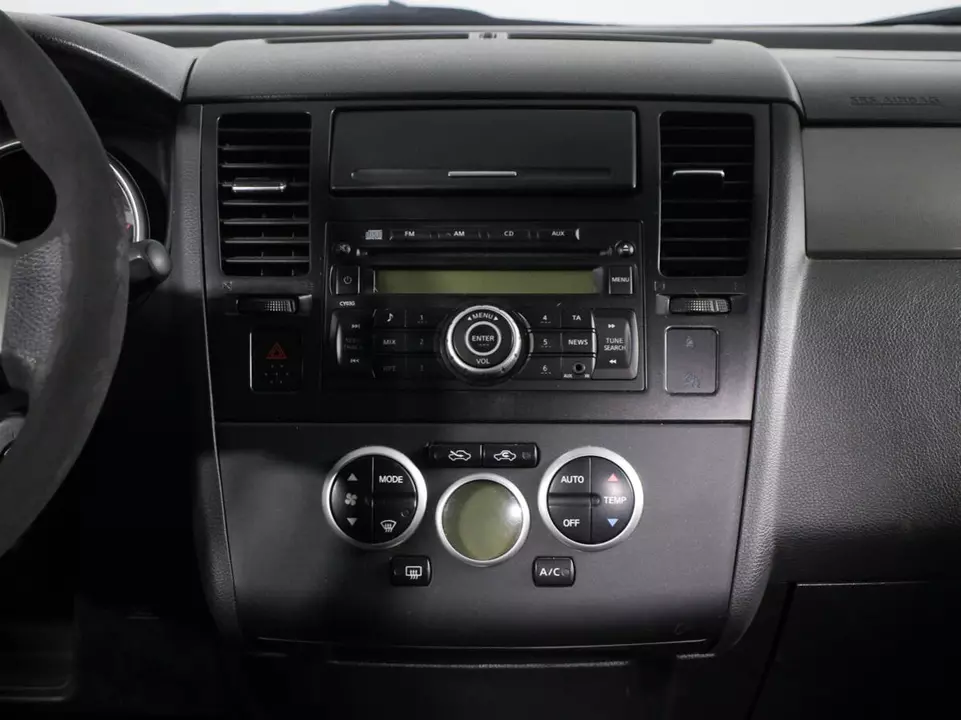 Nissan Tiida, фото №13
