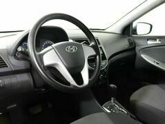 Hyundai Solaris 1.4 Автомат, фото №5
