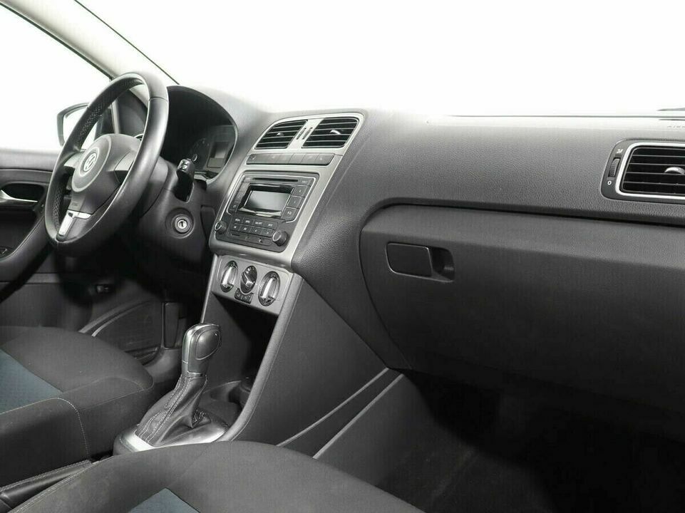 Volkswagen Polo V, фото №9