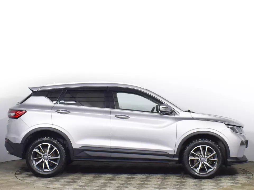 Geely Coolray, фото №4