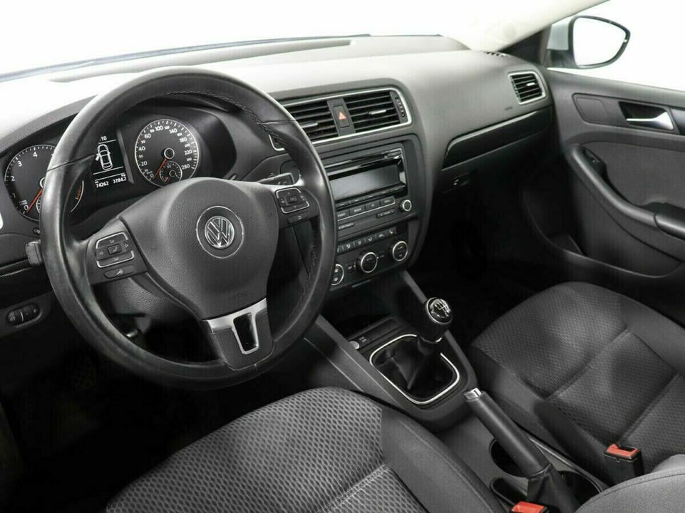 Volkswagen Jetta VI, фото №5