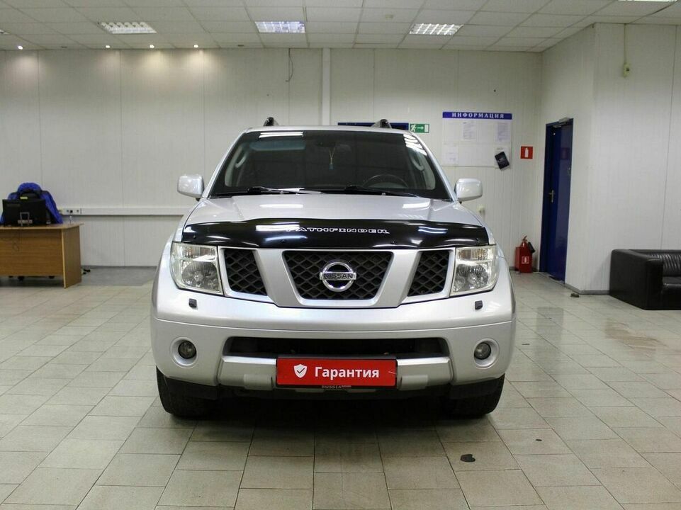 Nissan Pathfinder III, фото №2
