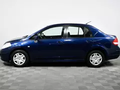 Nissan Tiida, фото №8