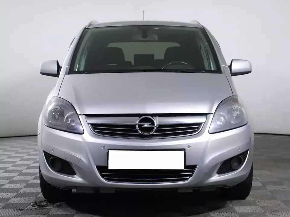 Opel Zafira, фото №2