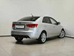 Kia Cerato 6-speed II, фото №4
