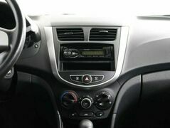 Hyundai Solaris 1.4 Автомат, фото №7