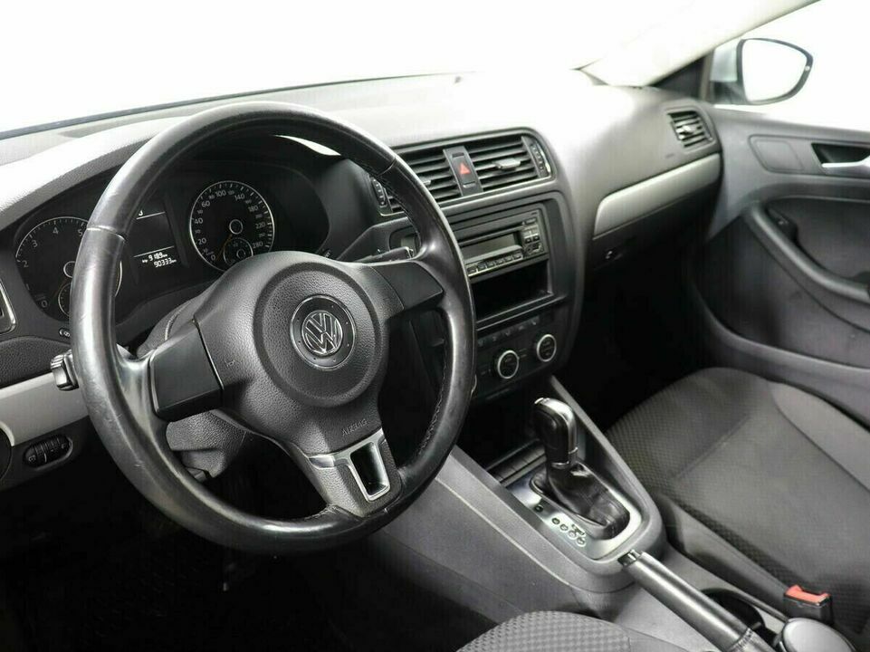 Volkswagen Jetta VI, фото №5