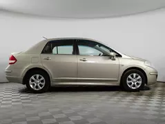 Nissan Tiida, фото №4