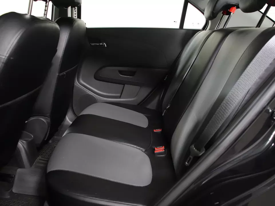 Chevrolet Aveo, фото №10
