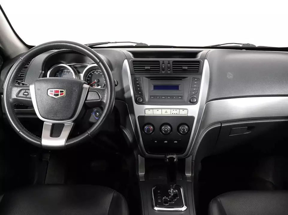 Geely Emgrand X7, фото №8