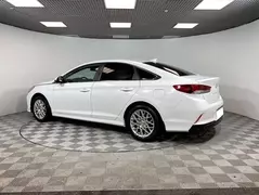 Hyundai Sonata, фото №7