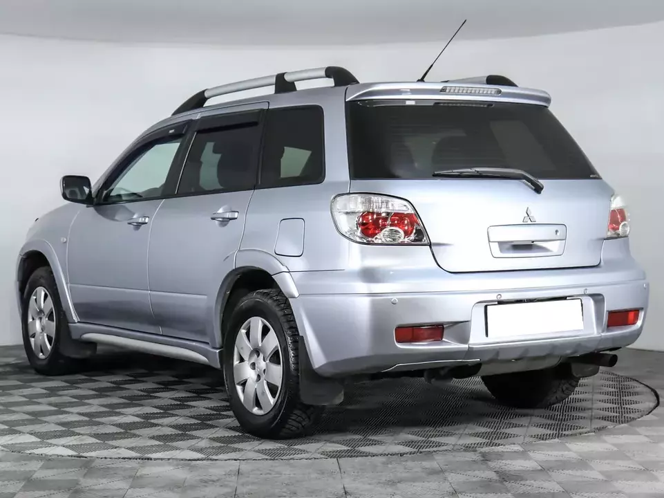 Mitsubishi Outlander, фото №7