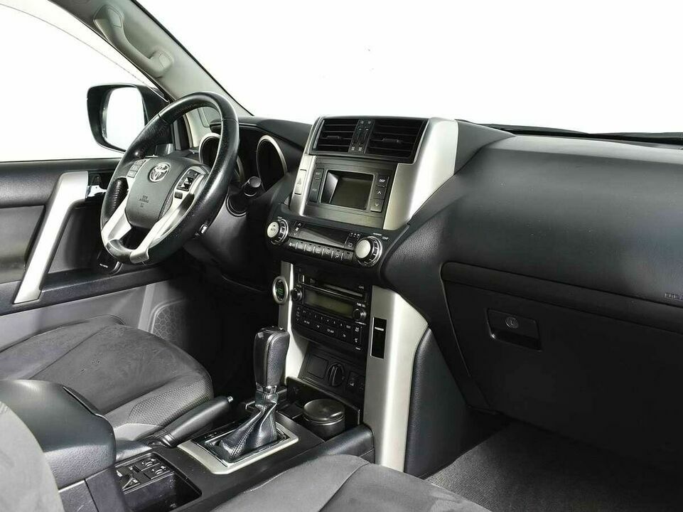 Toyota Land Cruiser Prado, фото №3