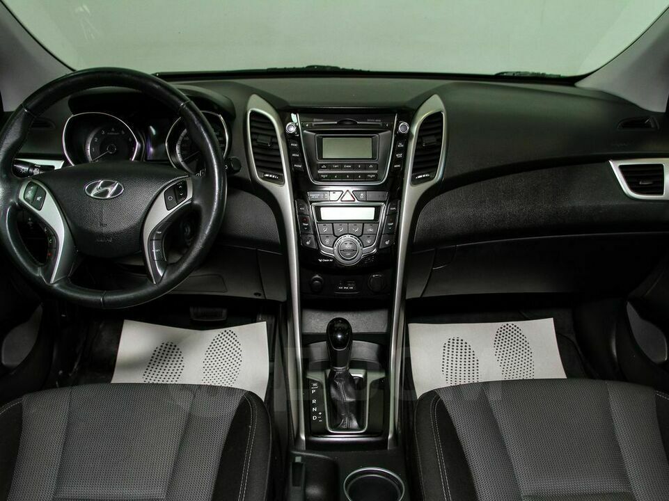 Hyundai i30, 2 поколение, фото №10