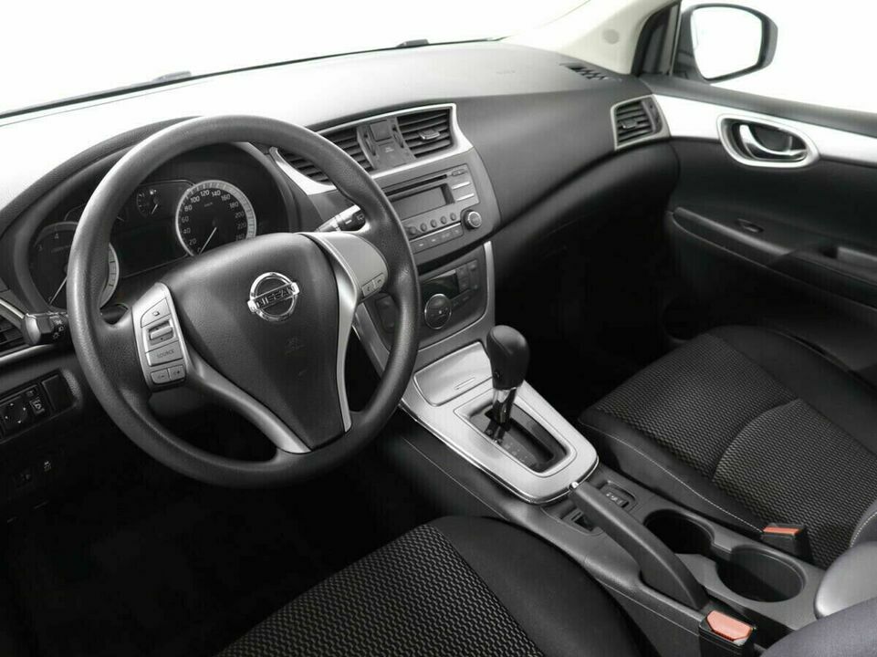 Nissan Tiida II, фото №7