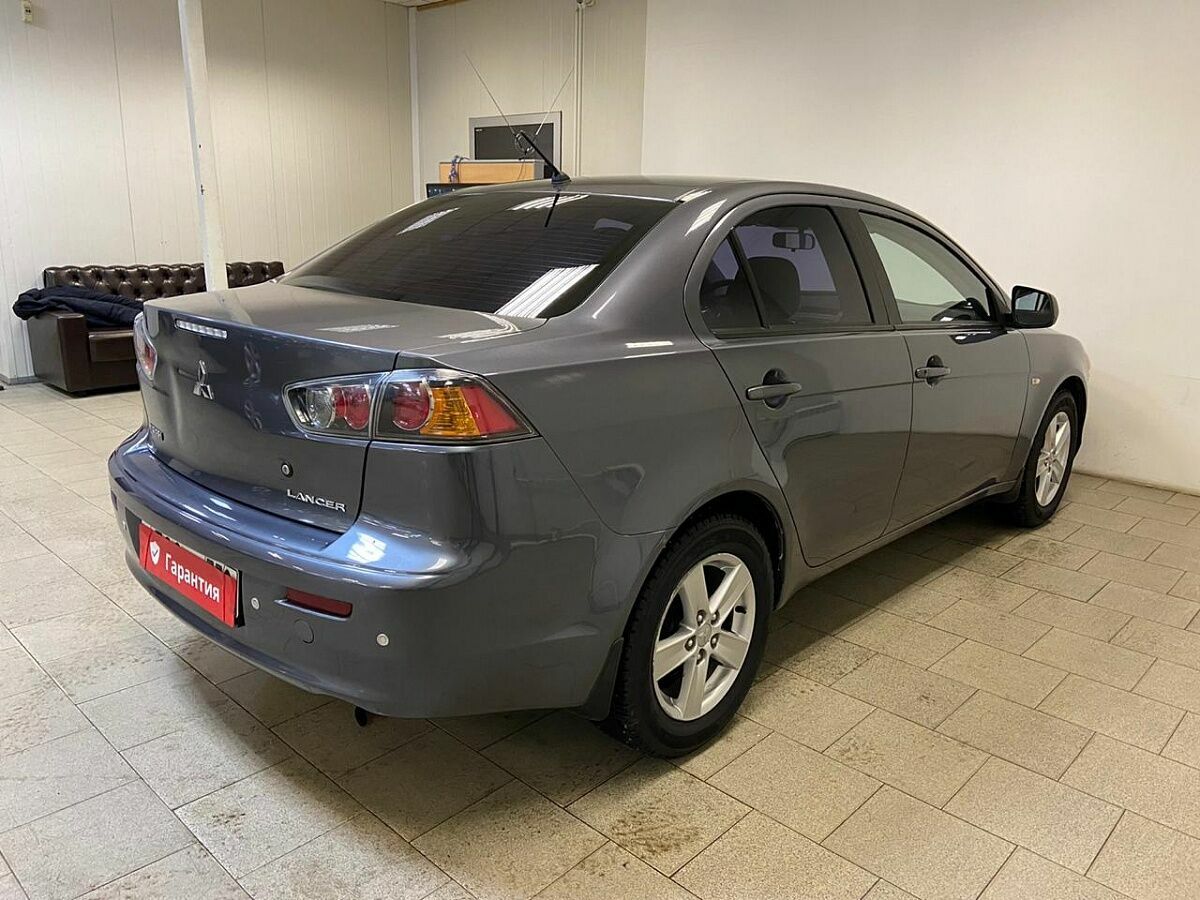 Mitsubishi Lancer, фото №6