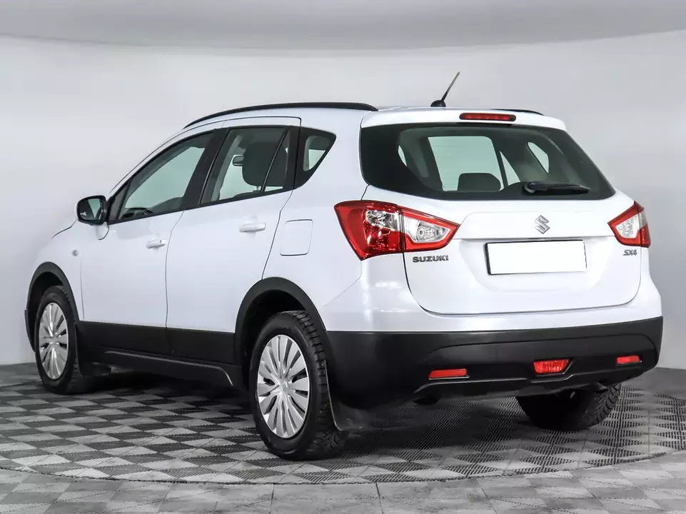 Suzuki SX4, фото №7