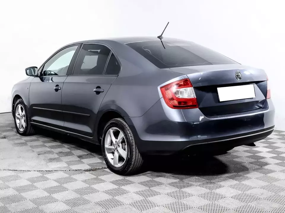 Skoda Rapid, фото №2