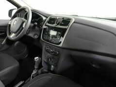 Renault Logan 1.6 Автомат, фото №7
