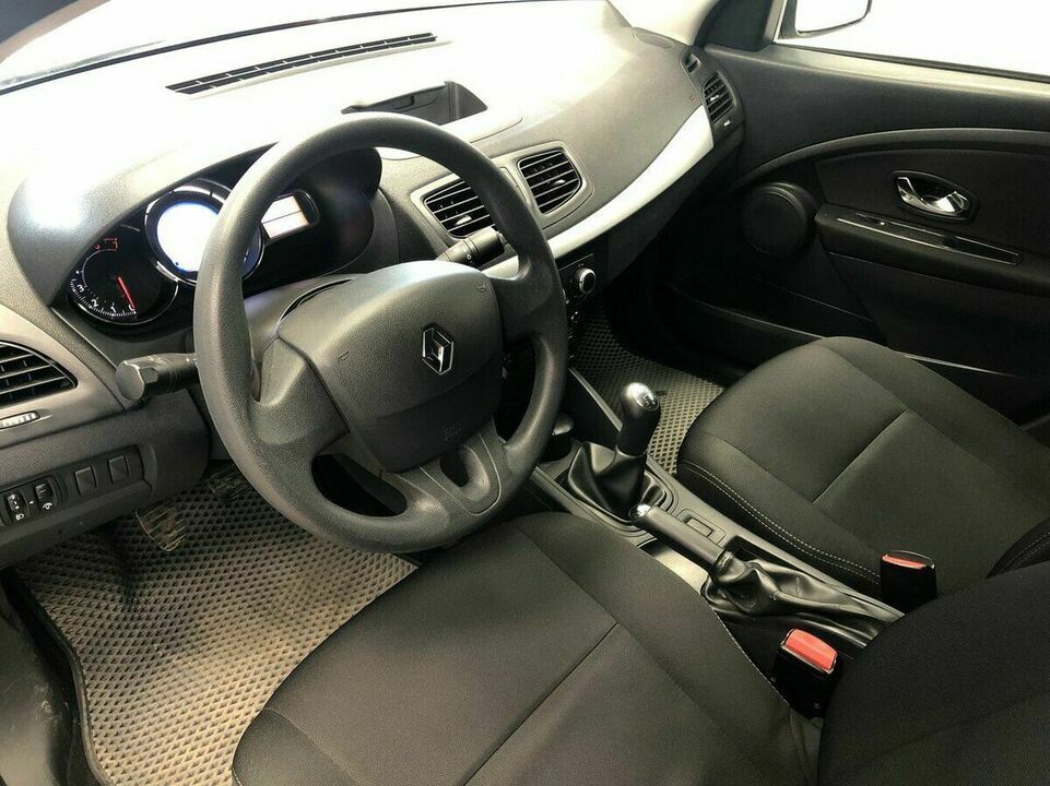 Renault Fluence I Рестайлинг, фото №5