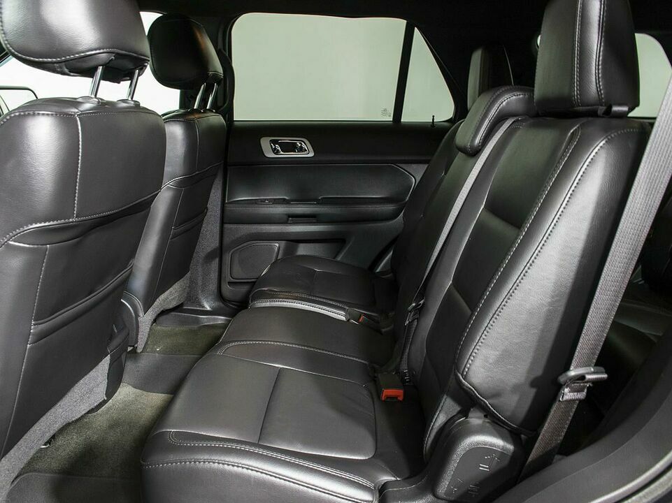 Ford Explorer, фото №17