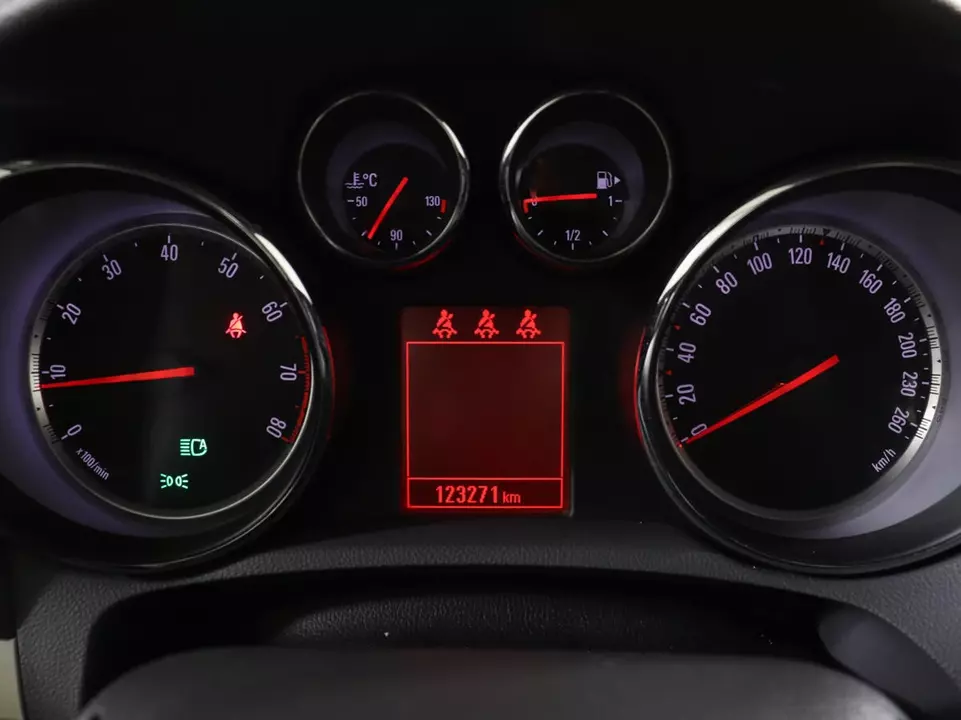 Opel Mokka, фото №11