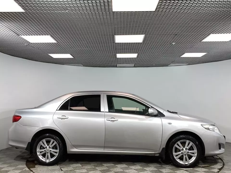 Toyota Corolla, фото №4